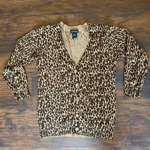 Cheetah / Leopard Button Up Cardigan